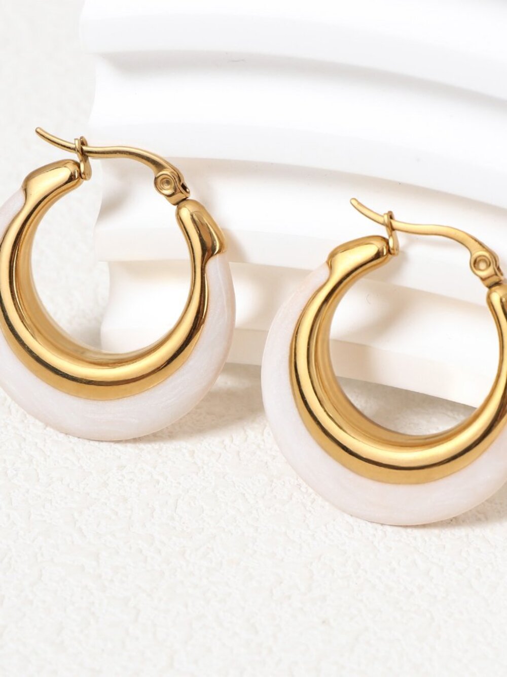 Earrings - Picture 4 of 4